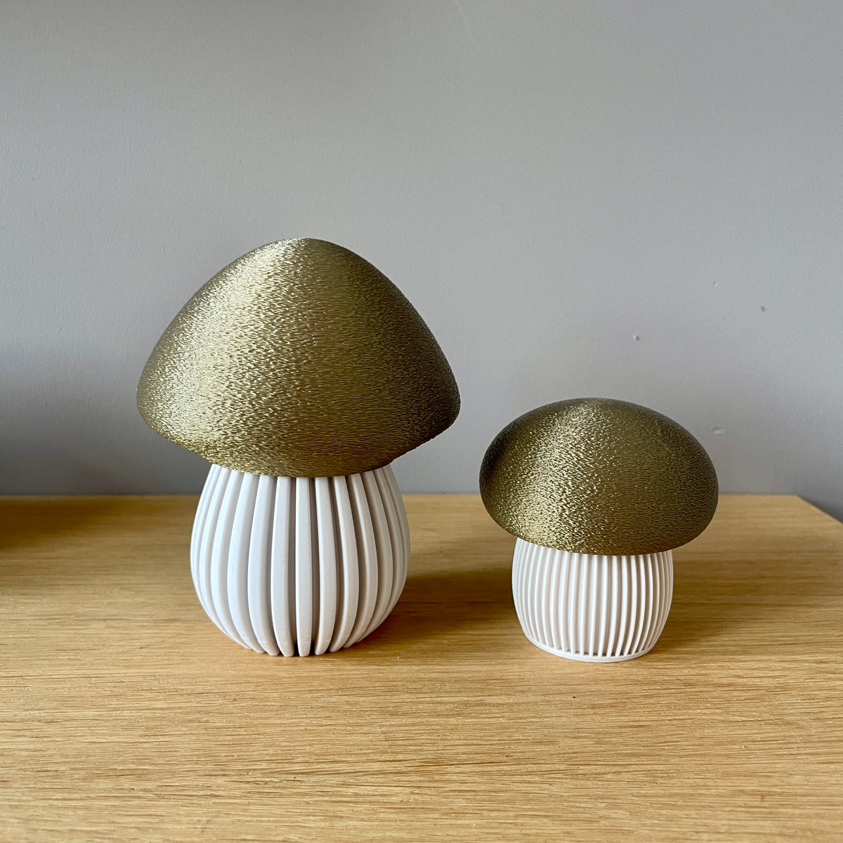 Geribbelde Paddenstoelen | Rustige Herfstdecoratie | Maat S of M