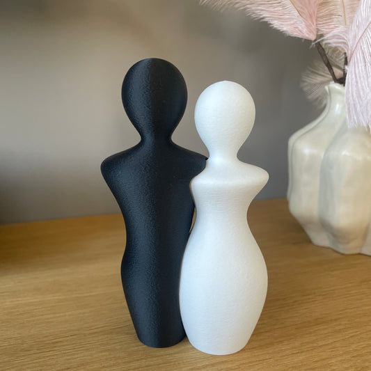 Minimalistisch Koppel Beeldje – Symbool van Liefde en Verbondenheid