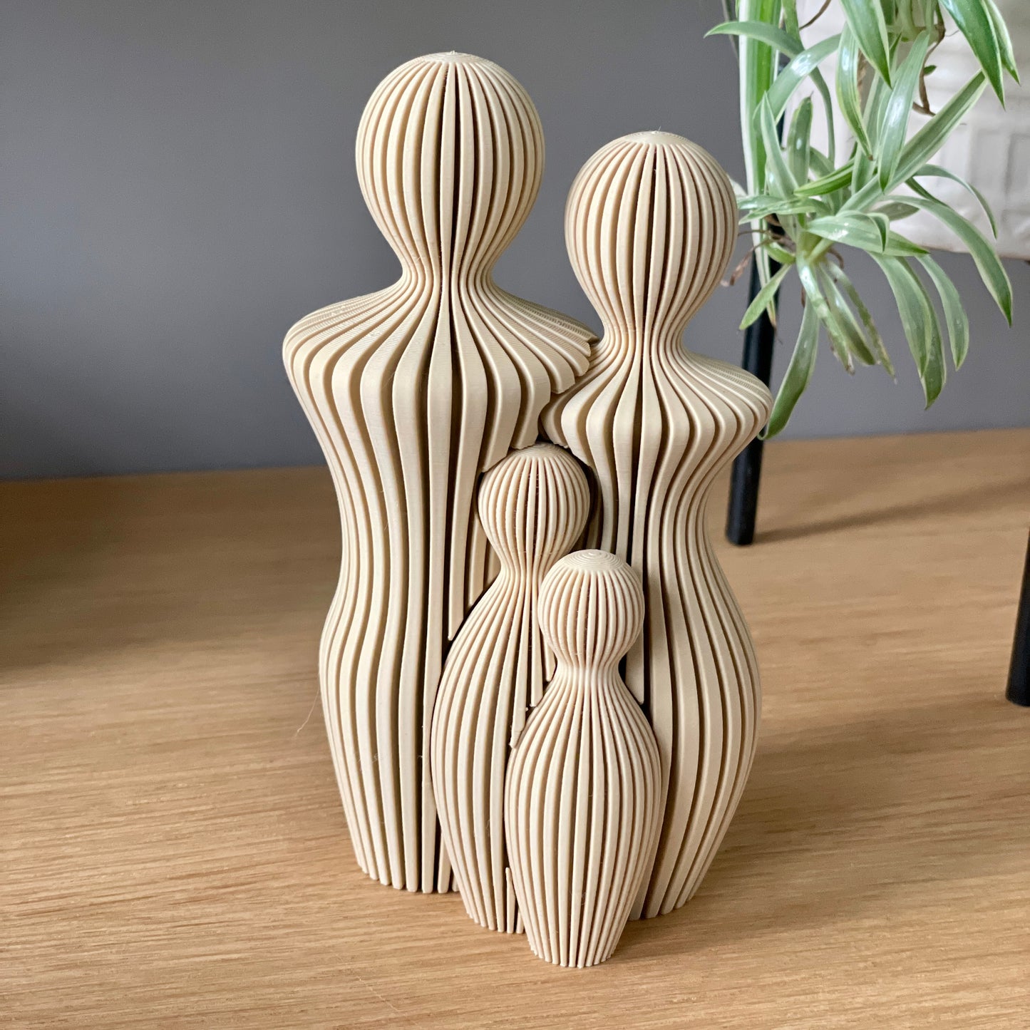 Minimalistisch familiebeeldje zelf samen te stellen